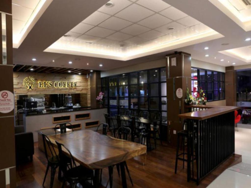 Grand Citihub Hotel @Kartini Bandar Lampung Eksteriør billede
